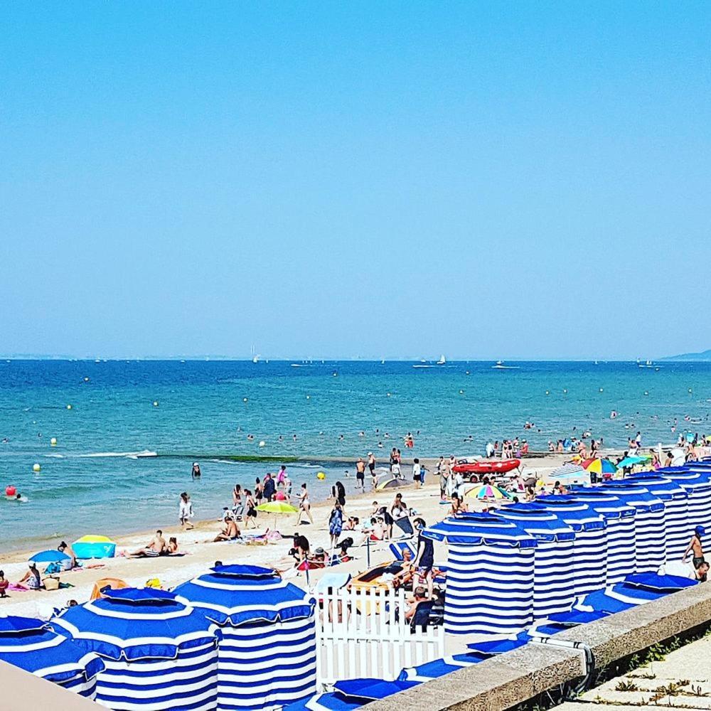 "Magnifique 2 Pieces " 150M Plages Et 500M Centre De Cabourg Exterior photo